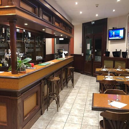 Hotel Aux Bons Amis Reims Zewnętrze zdjęcie