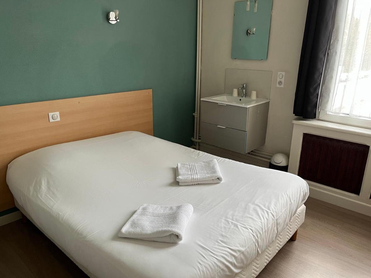 Hotel Aux Bons Amis Reims Zewnętrze zdjęcie