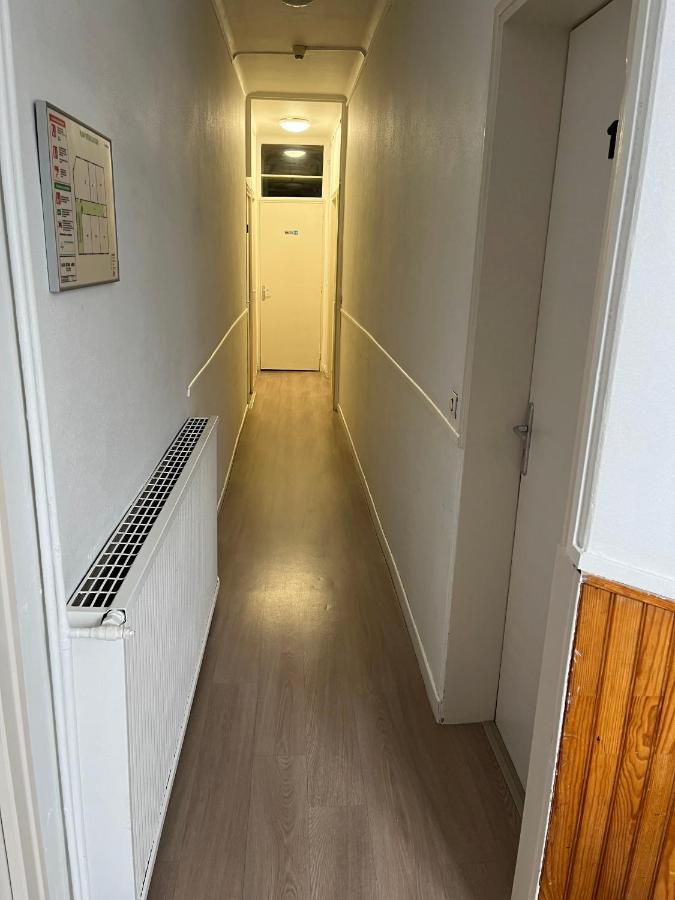 Hotel Aux Bons Amis Reims Zewnętrze zdjęcie