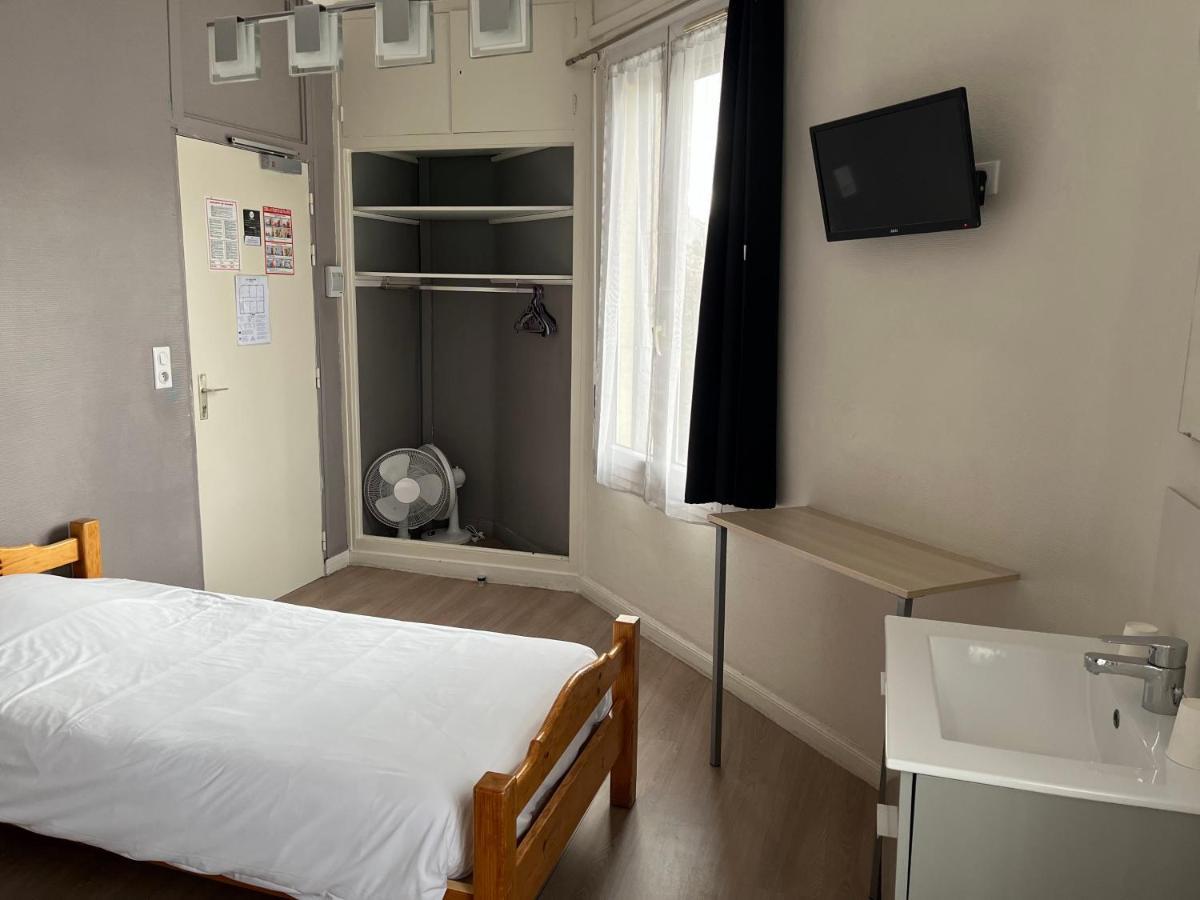 Hotel Aux Bons Amis Reims Zewnętrze zdjęcie