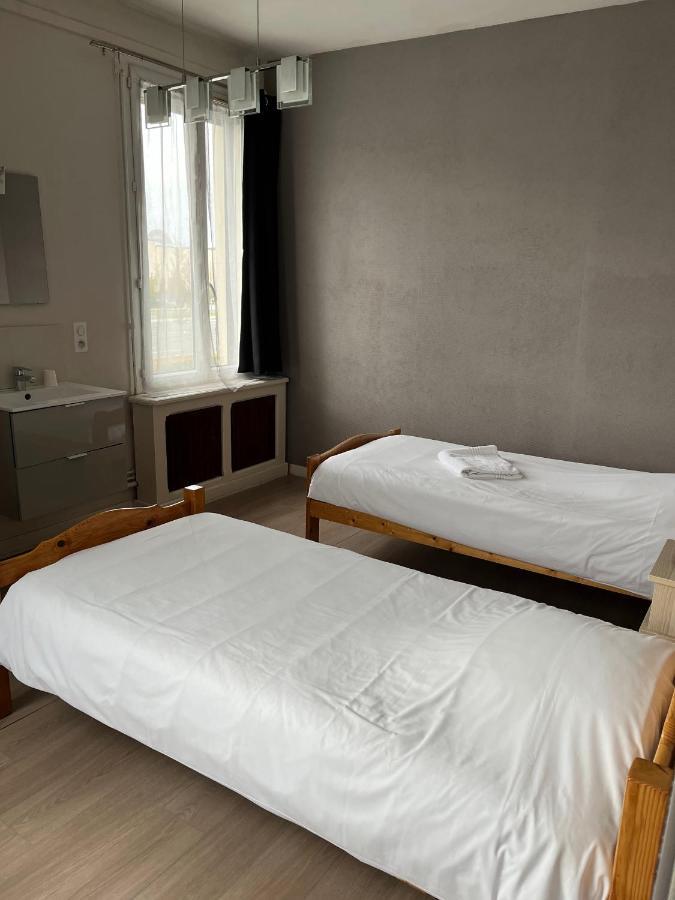 Hotel Aux Bons Amis Reims Zewnętrze zdjęcie