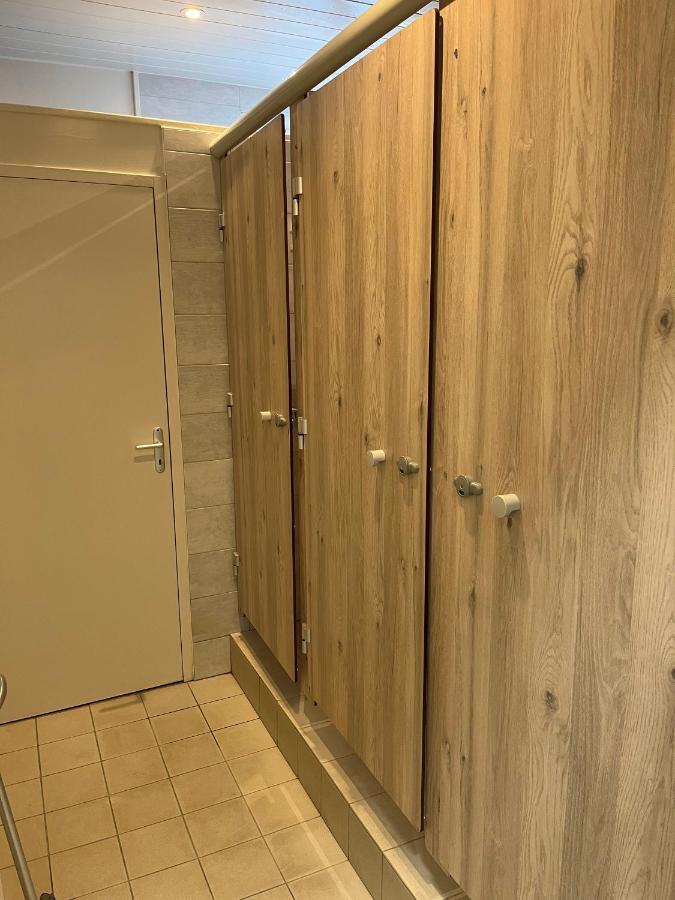 Hotel Aux Bons Amis Reims Zewnętrze zdjęcie